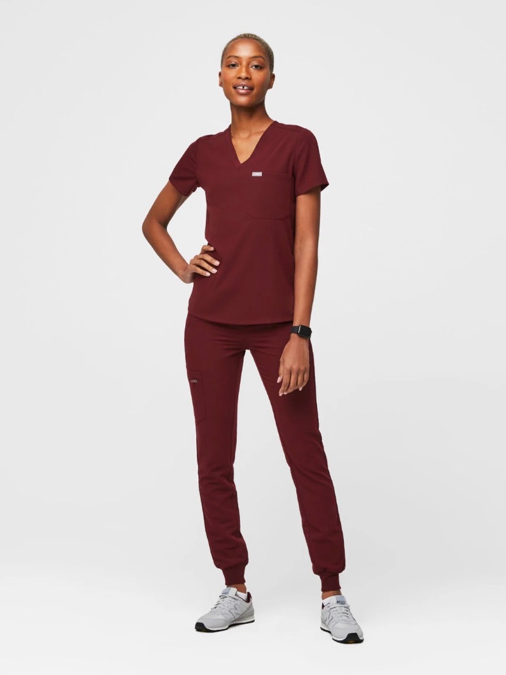 FIGS maroon scrub top and jogger pants set